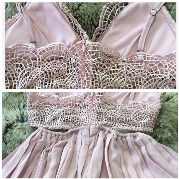 Rapture - Cut Out Pleated - Crochet Romper - Picture 8 of 8